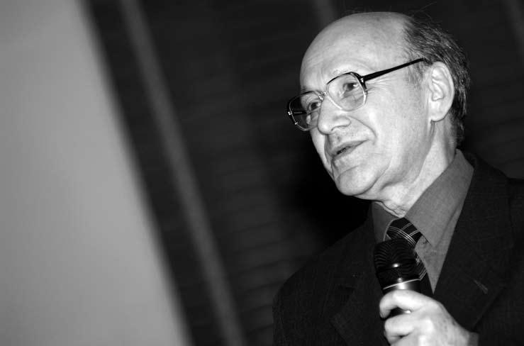 Michał Heller Wydział Filozoficzny PAT Centrum Kopernika Badań Interdyscyplinarnych, Kraków Granice czasu, przestrzeni i prawdopodobieństwa 1.