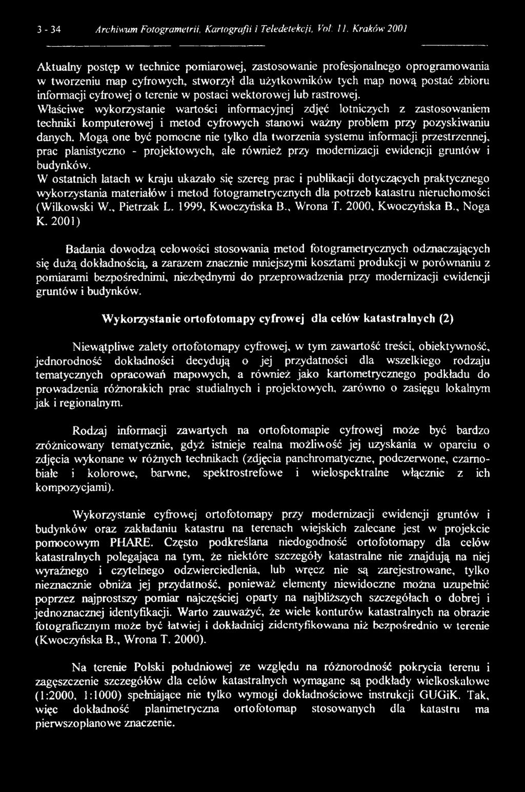 terenie w postaci wektorowej lub rastrowej.