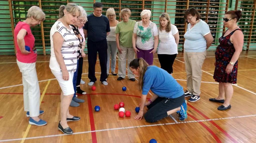 Zajęcia dla seniorów - Boccia mgr Marta Dalecka Temat Forma Metodyka Grupa