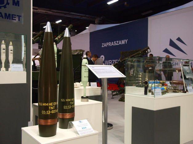 MSPO 2014: Dezamet oficjalnie prezentuje ostateczną wersję pocisku 155 mm, opartego na licencji. Warta blisko 50 mln. zł pierwsza umowa na pierwszą partię 2 tys. szt.