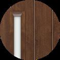 Przeszklenie osadzone jest w tradycyjnej ramce w kolorze drzwi.