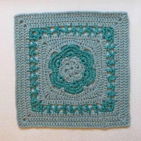 Rosetta Projekt: Helen Shrimpton, 2016. Prawa autorskie zastrzeżone Przez: Helen na www.crystalsandcrochet.