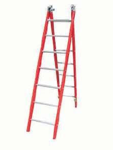 Katalog D Konstrukcje aluminiowe Drabiny aluminiowe przystawna Drabina składa się z elementów izolacyjnych, którego podłużnice wykonane z włókna szklanego zapewniają izolację 30 kv