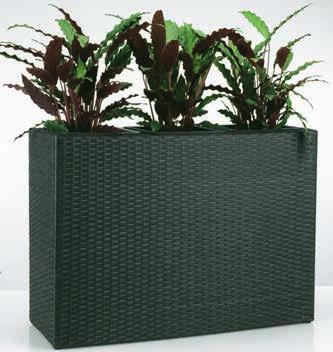 S80 x D140 x W74 cm. Krzesła: Aluminium i tekstylen. 5-pozycyjne. Składane.