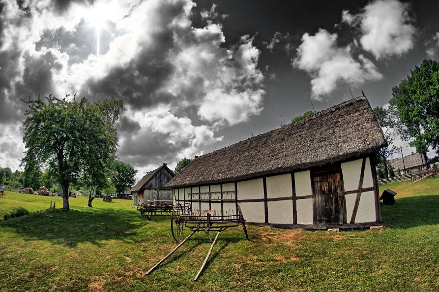 Każda zmiana ustawień, dla każdej z warstw zapisywana jest na liście historii, dzięki czemu można ją cofnąć lub ponowić.