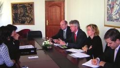 Priemi, Poseti, Seminari HOLDING KOMPANIJATA AVTOKRAZ OD KREMEN^UK, UKRAINA, VO STOPANSKATA KOMORA NA MAKEDONIJA Vo potraga po partner za monta`a na prevozni sredstva Makedonsko-Ukrainskata stopanska
