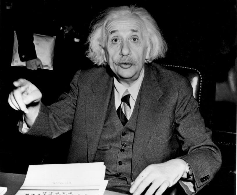 Albert Einstein uważany za jednego z najwybitniejszych fizyków w całej historii świata, otrzymał