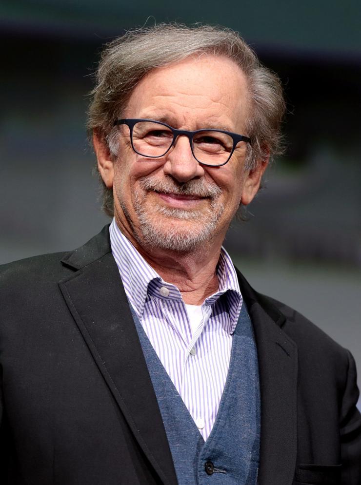 Steven Spielberg amerykański reżyser, scenarzysta i producent filmowy, dzięki niemu mogliśmy oglądać Jurrasic