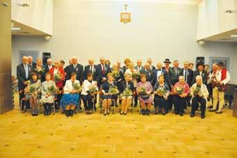 Małżonkowie zostali uhonorowani przez Wójta Gminy Mogilany Piotra Piotrowskiego Medalami za Długoletnie Pożycie Małżeńskie przyznanymi przez Prezydenta Rzeczpospolitej Polskiej.