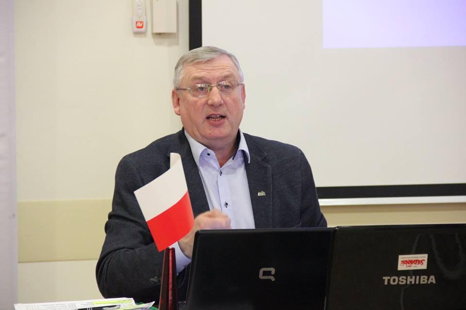 Serdeczne wyrazy żalu i współczucia Zbigniewowi Wojciechowskiemu z powodu śmierci MAMY składają