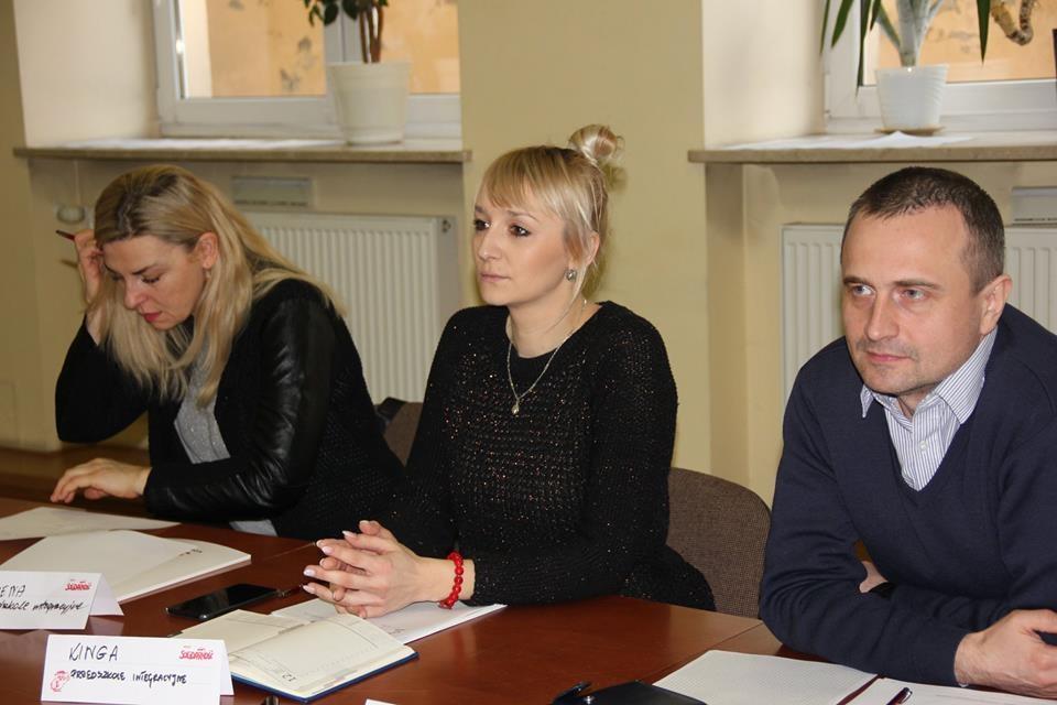 Pracodawca nie może odmówić powołując się na przepisy o ochronie danych osobowych, ponieważ związki nie oczekują imiennych list pracowników.