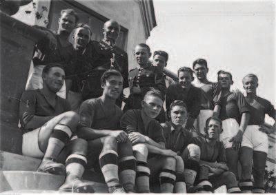52 Eligiusz MAŁOLEPSZY, Teresa DROZDEK-MAŁOLEPSZA, Daniel BAKOTA lak, Stefan Gardjan, Nacek Gottesman, Iser Krojn, Józef Lejbel, Jerzy Machniewski,