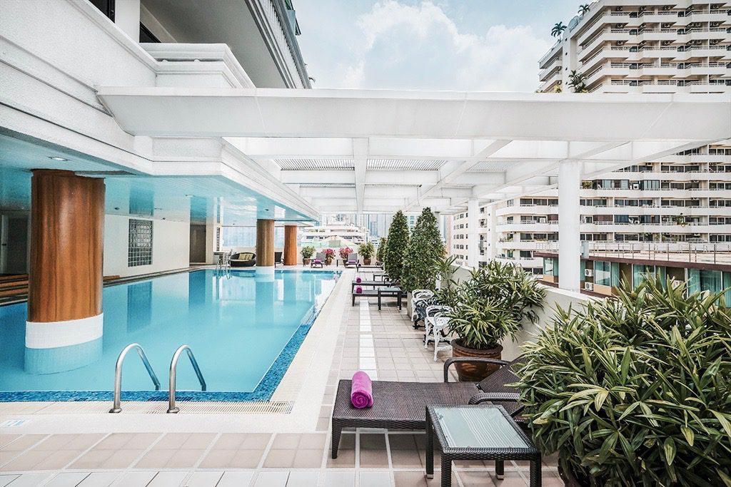 W Bangkoku zamieszkamy na noce w pięknym i wygodnym hotelu, usytuowanym w