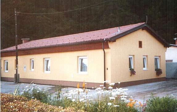 Svečana otvoritev je potekala 22. 7. ob 2. na dvorišču objekta. Kratek kulturni program so popestrili otroci OŠ Štore in moški pevski zbor Kompolčani. Udeleženi so bili donatorji, medijske hiše, g.