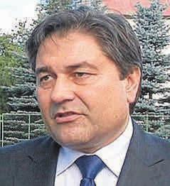 Zdbne i nowoczesne gospodrstwo zwrc uwgę miejscowych orz przyjezdnych. Budynki gospodrcze są w brdzo dobrym stnie, w nich znjduje się pond 100 krów, które dją pond 100 tysięcy litrów mlek rocznie.