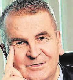 No uczyłm, więc strłm się to robić dobrze, w tej chwili, relizuję smą siebie i pomgm relizowć się innym tłumczy Hlin Roszkowsk.