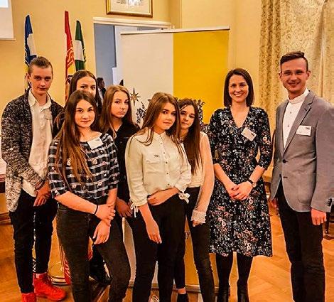 O szczegy mona pyta w sekretariacie Katolickiego Radia Podlasie. Z pewnoci jest kto, Sowiki ze Sawatycz, zespoy ludowe Wrzeciono i Rumenok oraz solistki. Weronika Zamyko i wa si do randki (nie tylko tej pierwszej!), testw Inwestycja w handel - Echo Katolickie