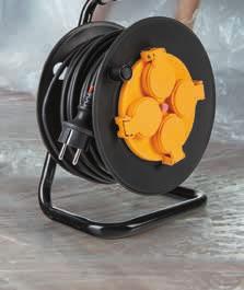 komplecie adapter: ø20 mm i ø16 mm PIŁA TARCZWA STŁWA 8" > moc: 600 W >