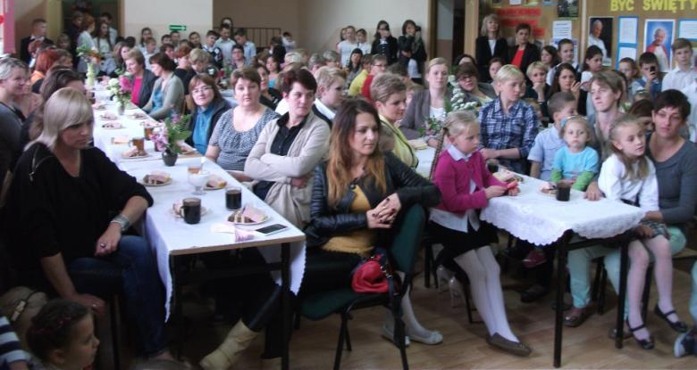 26 maja jest obchodzone Święto Mamy.