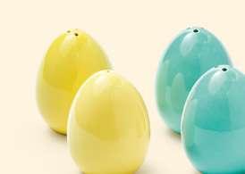 kształcie jajka, kolory: żółty, turkusowy lub różowy Komplet 3 miseczek do