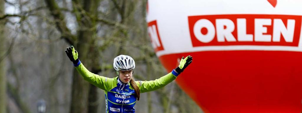 Komunikat nr 2 strona numer 5 KATEGORIA KOBIETA MŁODZICZKA Dystans 6000 metrów przeciętna prędkość zwycięzcy 18,4300 km/h 1 212 POL2004 10054647457 KARPIŃSKA Karolina