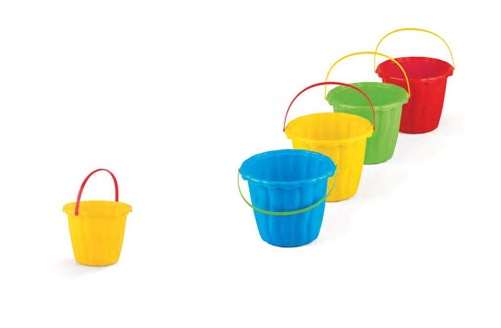 152 Wiaderko Kaja Komplet Kaja + duża łopatka 153 Bucket Kaja Sand set Kaja with