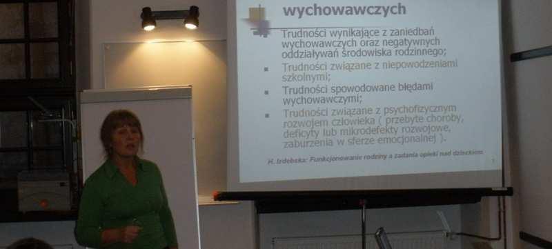 FORMY REALIZACJI: Wykłady: Jak uczyć uczniów uczenia się: Co o