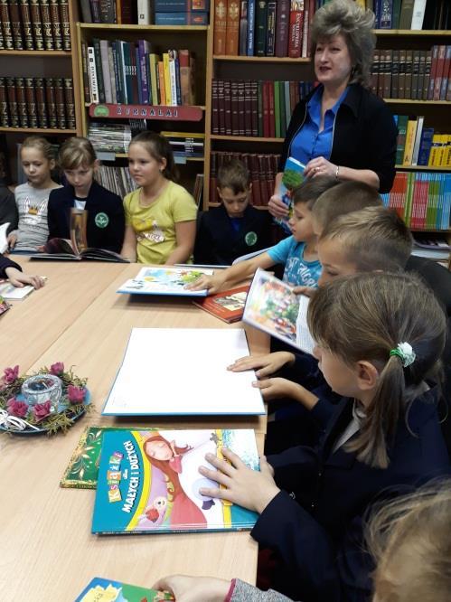 Bibliotekarce i kolegom opowiadaliśmy o swoich ulubionych książkach.