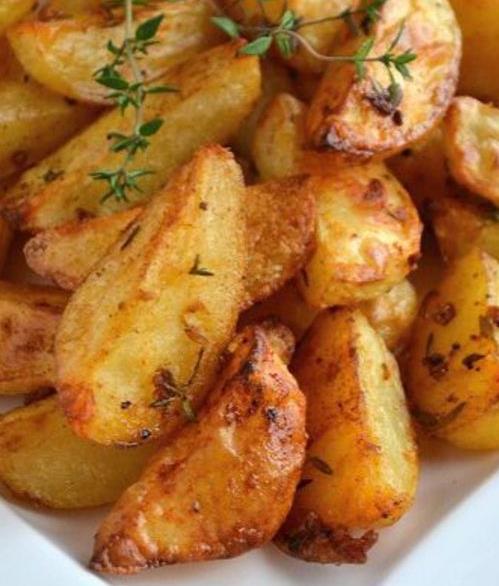 Dodatki do dań głównych (bez ograniczeń) serwowane w formie bufetu: Pieczone ziemniaki z