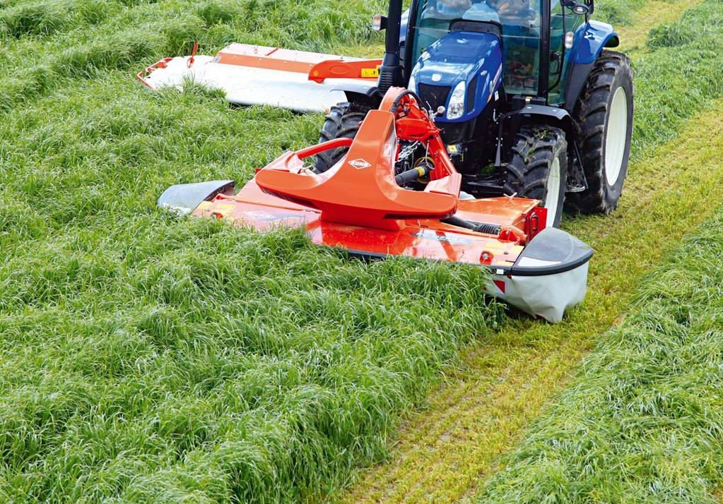 FC 3125 F 3525 F NOWOCZESNY DESIGN DOSKONAŁA JAKOŚĆ PRACY Liczy się pierwsze wrażenie. Design nowych kosiarek frontalnych KUHN FC jest bardzo atrakcyjny.