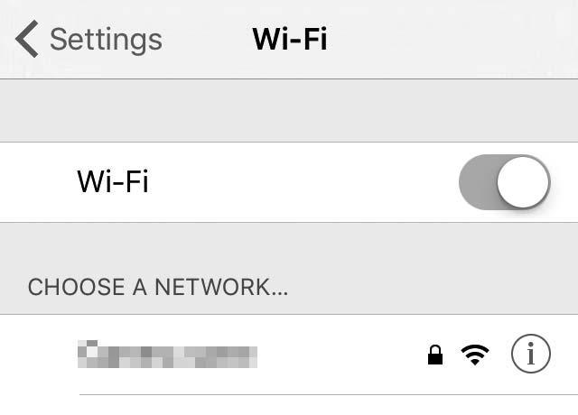 W takich przypadkach zapoznaj się z częścią Jeśli w systemie ios pojawia się okno dialogowe połączeń Wi-Fi (A19).