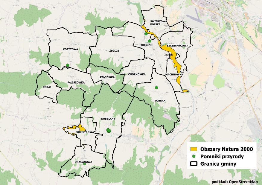 przebiega przez miejscowość Świerzowa, Szczepańcowa, Zręcin i Machnówka i zajmuje obszar 1,35 km². Drugi obszar, czyli Wisłoka z dopływami przebiega przez Sulistrową i Draganową na obszarze 0,38 km².