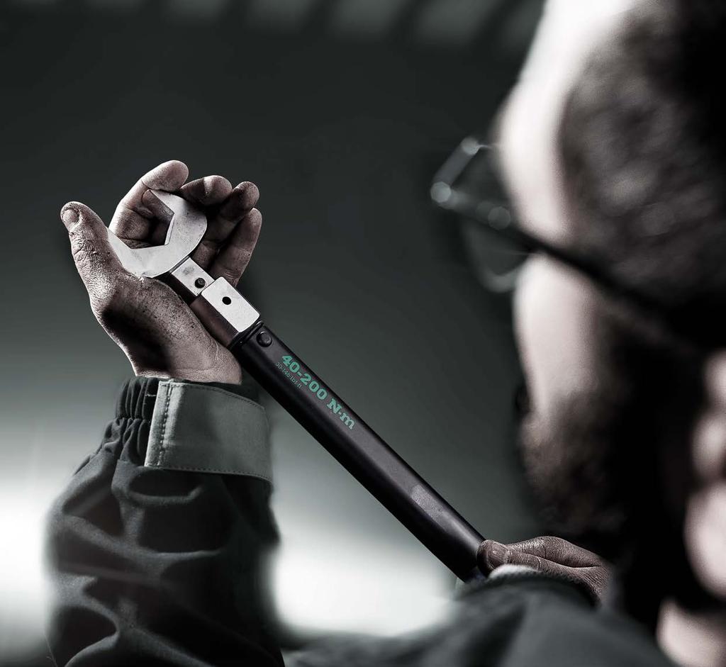 Klucz dynamometryczny Click-Torque X 1 do końcówek wtykowych Zastosowanie: do dokręcania w prawo i w lewo Dokładność: dokładność pomiaru ±4 % nastawionej wartości, zgodnie z normą DIN EN ISO