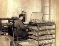 HISTORIA: 1919 Powstanie firmy pod nazwą Jennert