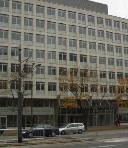SALZBURG CENTER Referencje Obiekt Salzburg Center Biurowiec w Warszawie Klient Salzburg Center Development sp. z o.o. Powierzchnia uytkowa ok. 14.