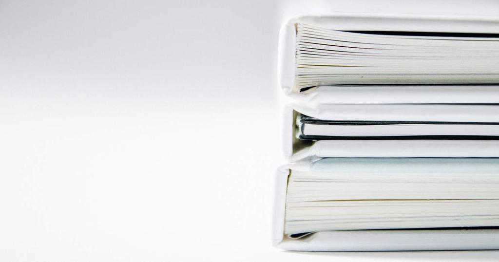 OFERTA EDUKACYJNA WYPOŻYCZALNI (UL. GAŁĘZOWSKIEGO 4) II SEMESTR ROKU SZKOLNEGO 2017/2018 DLA NAUCZYCIELI BIBLIOTEKARZY O organizacji usług i działalności wypożyczalni Za dużo informacji!