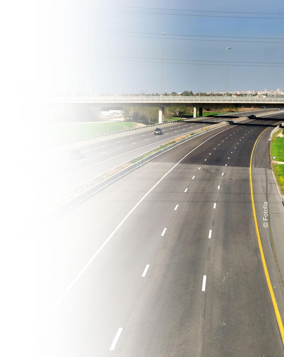 Rozbudowa i modernizacja infrastruktury drogowej Liczba kilometrów autostrad i dróg ekspresowych 1517 1365 405 552 552 226 233 25 663
