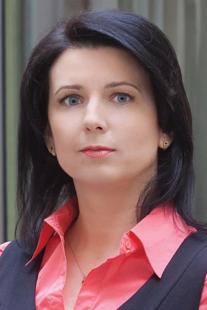 Słowo wstępu BURDA to przewodnik po świecie mody i stylu. Prezentujemy trendy ze światowych stolic mody i przekładamy je na fasony, dzięki którym każda kobieta może poczuć się wyjątkowo.