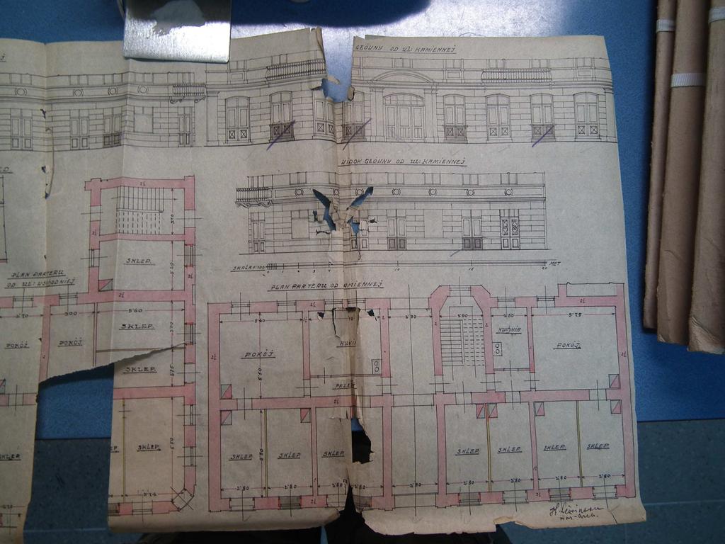 . Prosimy o wskazanie jakie konkretnie bariery architektoniczne nie są możliwe do usunięcia i jaki w tej sytuacji sposób postępowania przy wykonywaniu wyceny ma przyjąć Wykonawca, skoro lokal ten nie