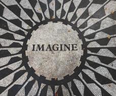 IMAGINATIVE PRAYER As I thought about this bulle n ar cle, St. Igna us and Imagina ve Prayer came to mind.