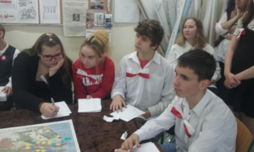Nasi uczniowie nie mieli sobie równych. Zajęli trzy pierwsze miejsca. I miejscetomek P., II - Zuzia W, III - Marta D. Serdeczne gratulacje!