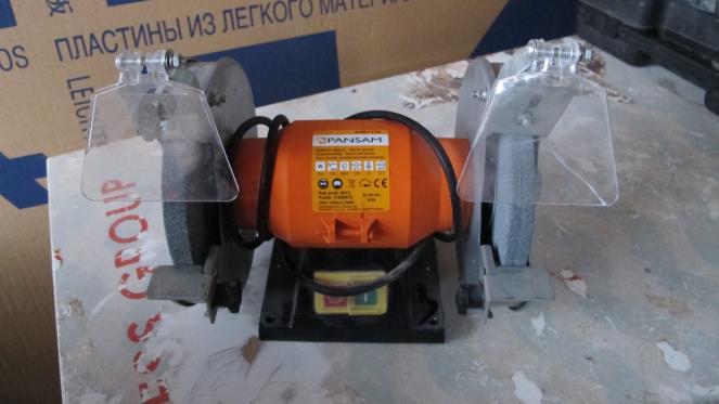 23 Marka PANSAM Typ Obroty max 2950 obr/min Średnica tarczy 150 mm Nr partii 11500672
