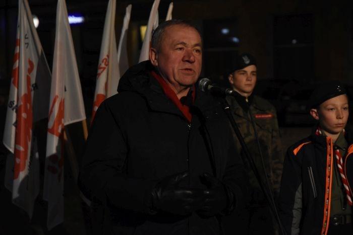 Polskie drogi do Niepodległości. Spacery Świdnickie swój początek miały w lutym 1982 roku.