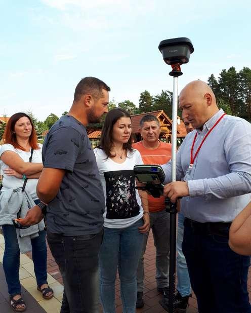 W pierwszym dniu szkolenia zajęcia i warsztaty prowadzili przedstawiciele firmy Leica Geosystems.