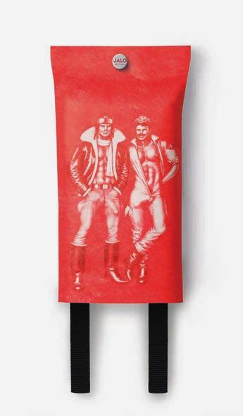 KOC GAŚNICZY Tom of Finland czar klasyki w nowym, czerwonym wydaniu.