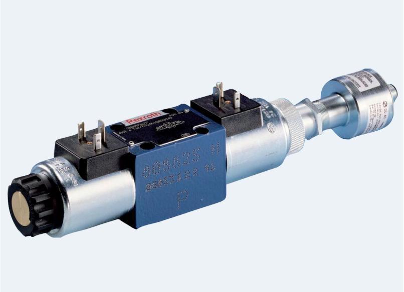 Rozdzielacz hydrauliczny serii 4WE6G z układem monitorowania pozycji tłoczka Układ pneumatyczny tego stanowiska odpowiada za sterowanie osłoną przestrzeni roboczej maszyny zabezpieczającej pracownika