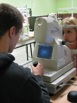 okulistycznych i optometrystycznych. : grupy do 15 osób mgr inż.