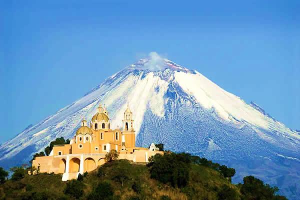 Prywatny przejazd autem osobowym z Miasta Meksyk do Miasta Aniołów czyli Puebla (ok. 160km).