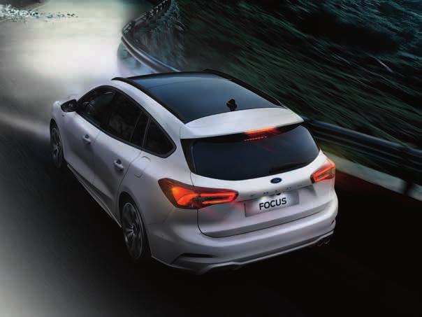 Pakiet Design 1 (AGGAB) 17" obręcze kół ze stopów lekkich - dla Trend Edition (D2YFG) - dla Titanium (D2YL5) reflektory Full LED - statyczne tylne światła częściowo w technologii LED dodatkowo
