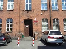 Wykaz obejmuje listę urzędów, które uzyskały nagrody specjalne dla pracowników urzędów zgodnie z wcześniejszymi Zasadami ubiegania się o te nagrody, ogłoszonymi w sierpniu 2017 r.